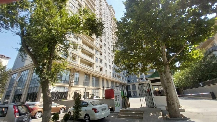 Satılır 3 otaqlı yeni tikili, 94 m², 8-ci mikrorayon-4