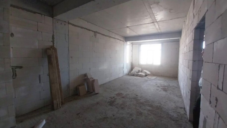 Satılır 3 otaqlı yeni tikili, 94 m², 8-ci mikrorayon-5