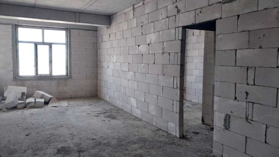 Satılır 3 otaqlı yeni tikili, 94 m², 8-ci mikrorayon-8