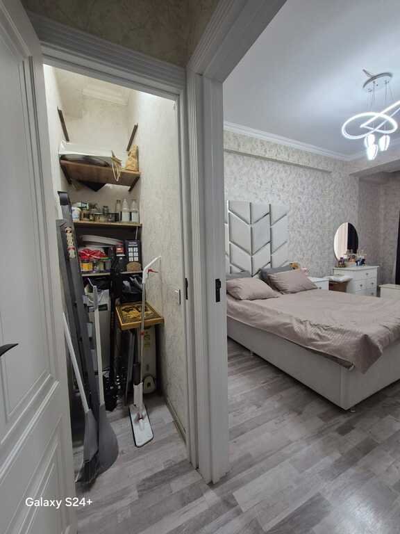 Satılır 3 otaqlı yeni tikili, 105 m², İnşaatçılar m.-4
