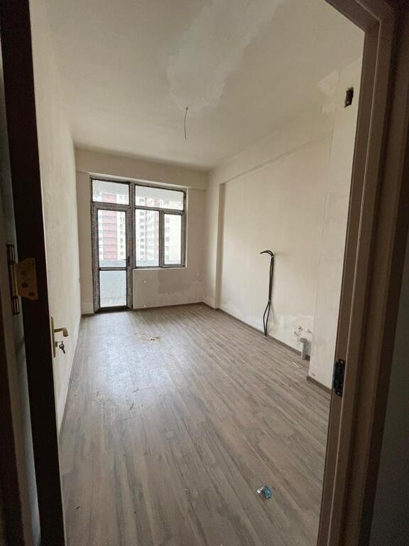 Satılır 2 otaqlı yeni tikili, 56 m², Neftçilər m.-8
