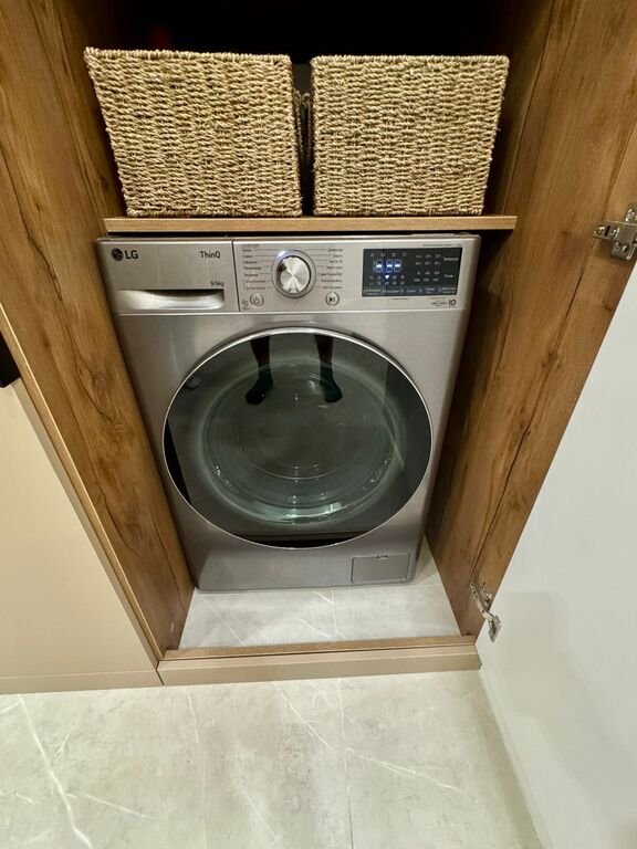 Kirayə verilir 3 otaqlı yeni tikili, 90 m², 28 May m.-8