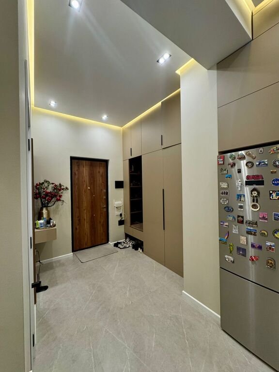 Kirayə verilir 3 otaqlı yeni tikili, 90 m², 28 May m.-9