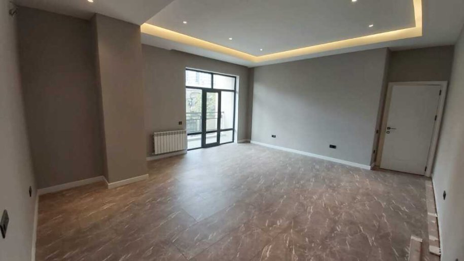 Satılır 3 otaqlı yeni tikili, 124 m², 28 May m.-5