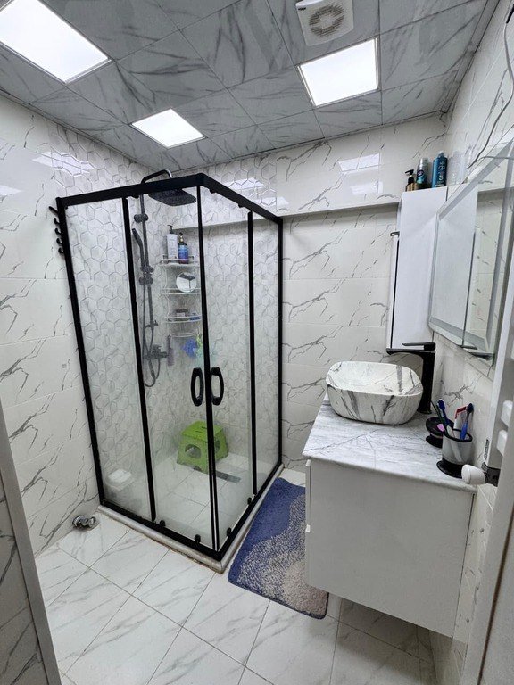 Satılır 3 otaqlı köhnə tikili, 83 m², Elmlər Akademiyası m.-11