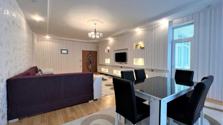 Kirayə verilir 3 otaqlı yeni tikili, 190 m², Xətai m.-3