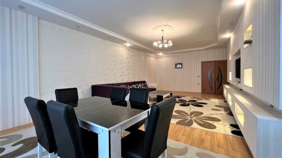 Kirayə verilir 3 otaqlı yeni tikili, 190 m², Xətai m.-4