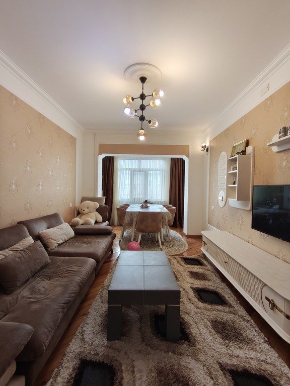 Satılır 3 otaqlı köhnə tikili, 90 m², Əhmədli m.-2