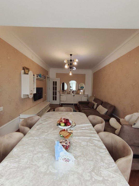 Satılır 3 otaqlı köhnə tikili, 90 m², Əhmədli m.-5
