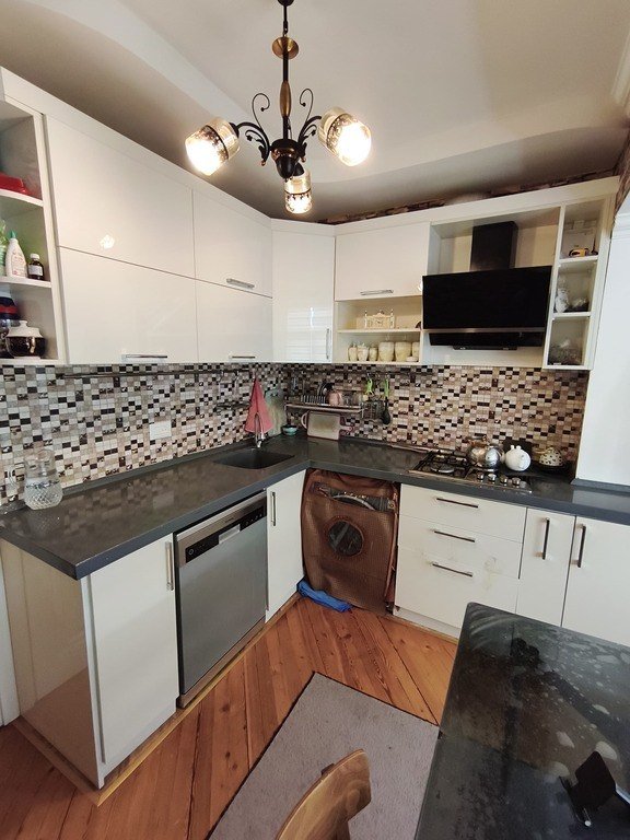 Satılır 3 otaqlı köhnə tikili, 90 m², Əhmədli m.-11