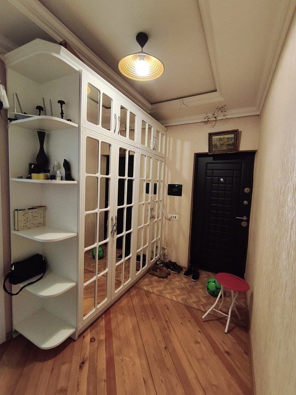 Satılır 3 otaqlı köhnə tikili, 90 m², Əhmədli m.-12
