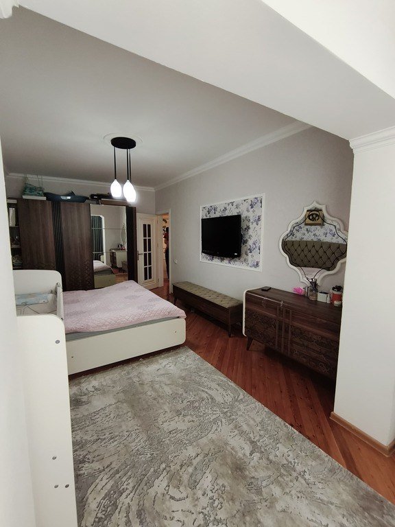 Satılır 3 otaqlı köhnə tikili, 90 m², Əhmədli m.-19
