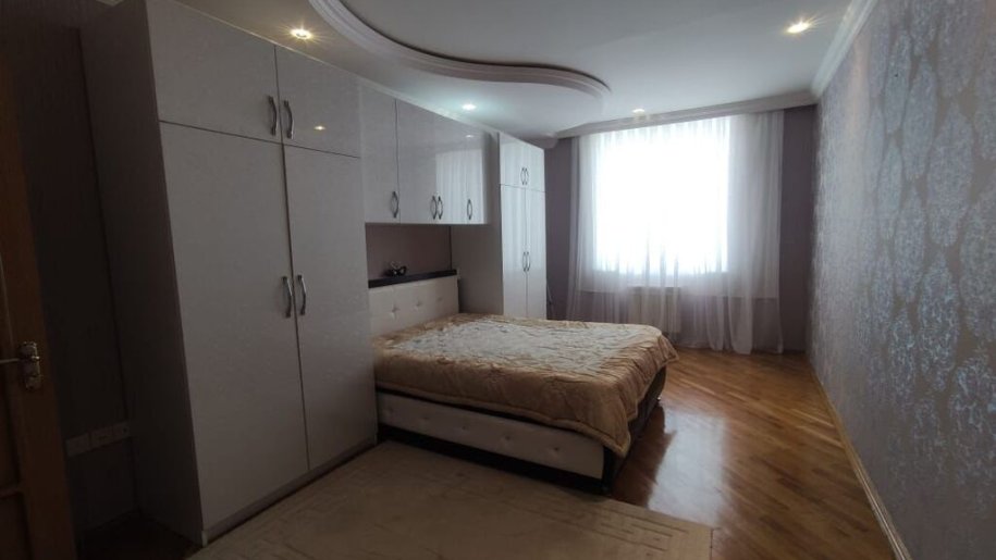Kirayə verilir 3 otaqlı yeni tikili, 138 m², Nizami m.-6