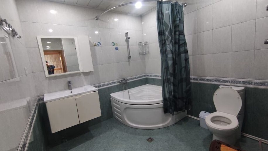 Kirayə verilir 3 otaqlı yeni tikili, 138 m², Nizami m.-11