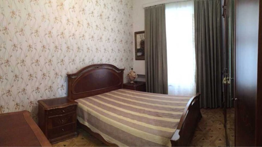 Kirayə verilir 2 otaqlı köhnə tikili, 55 m², 28 May m.-7