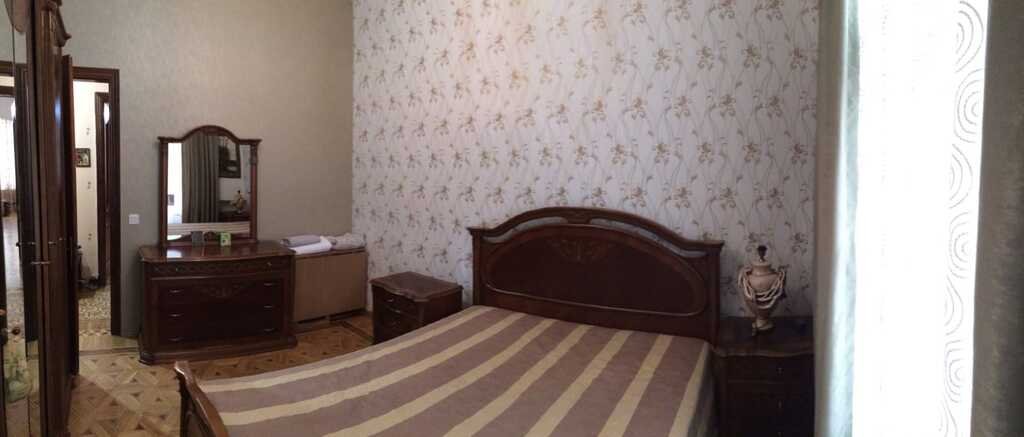 Kirayə verilir 2 otaqlı köhnə tikili, 55 m², 28 May m.-8
