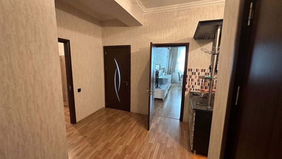 Satılır 3 otaqlı yeni tikili, 80 m², Həzi Aslanov m.-8