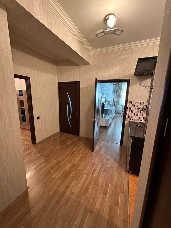 Satılır 3 otaqlı yeni tikili, 80 m², Həzi Aslanov m.-9