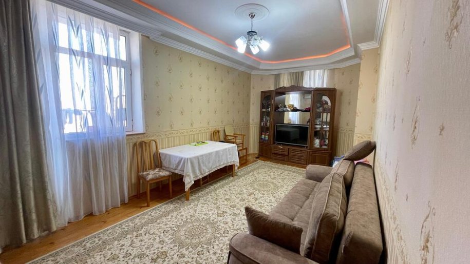 Satılır 2 otaqlı yeni tikili, 65 m², İnşaatçılar m.-1