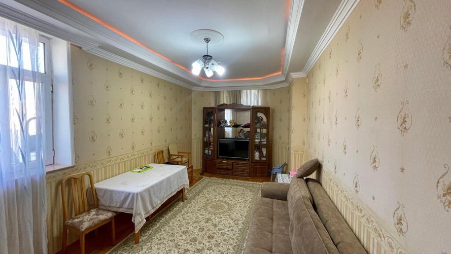 Satılır 2 otaqlı yeni tikili, 65 m², İnşaatçılar m.-2