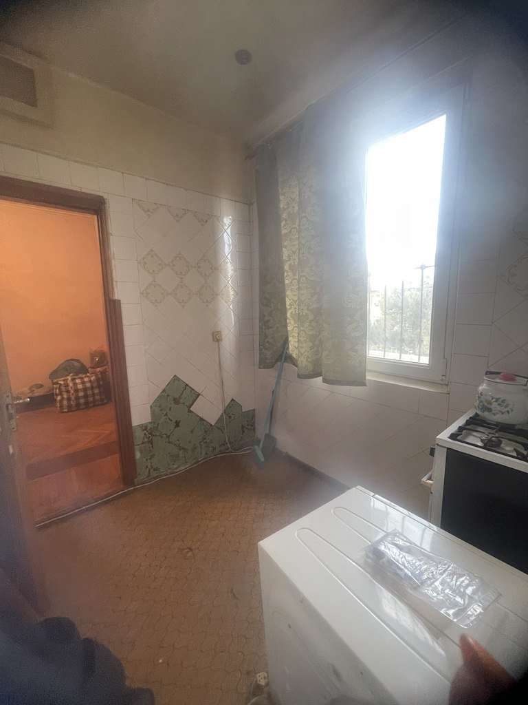 Satılır 2 otaqlı köhnə tikili, 55 m², 7-ci mikrorayon-9