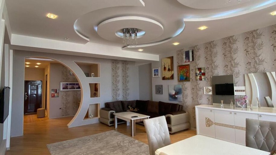 Kirayə verilir 3 otaqlı yeni tikili, 150 m², 8 noyabr-3