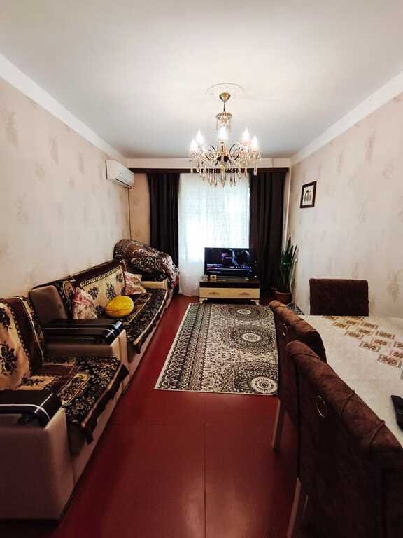 Satılır 2 otaqlı köhnə tikili, 65 m², Əhmədli m.-2