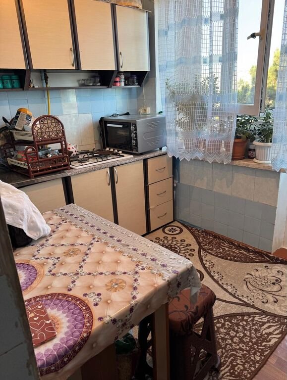 Satılır 2 otaqlı köhnə tikili, 65 m², Əhmədli m.-4