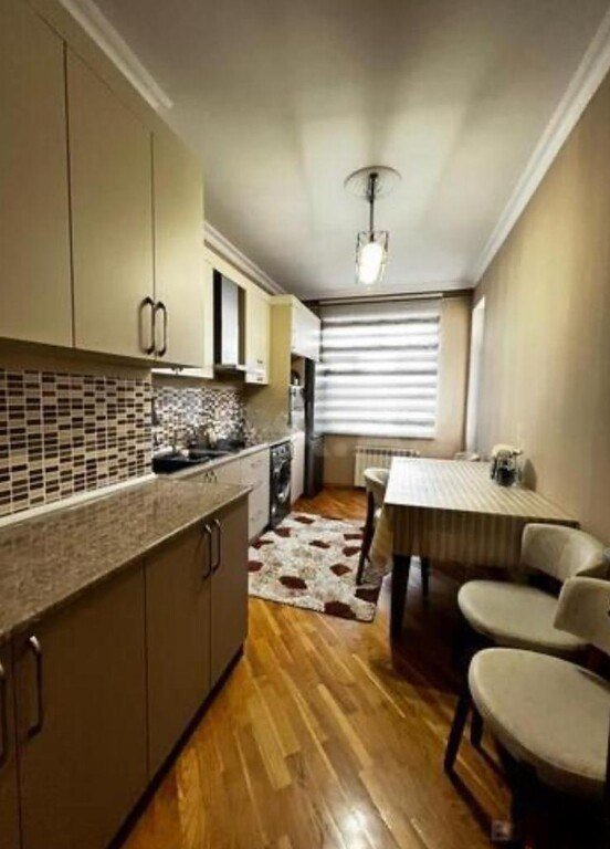 Satılır 3 otaqlı yeni tikili, 110 m², Neftçilər m.-7