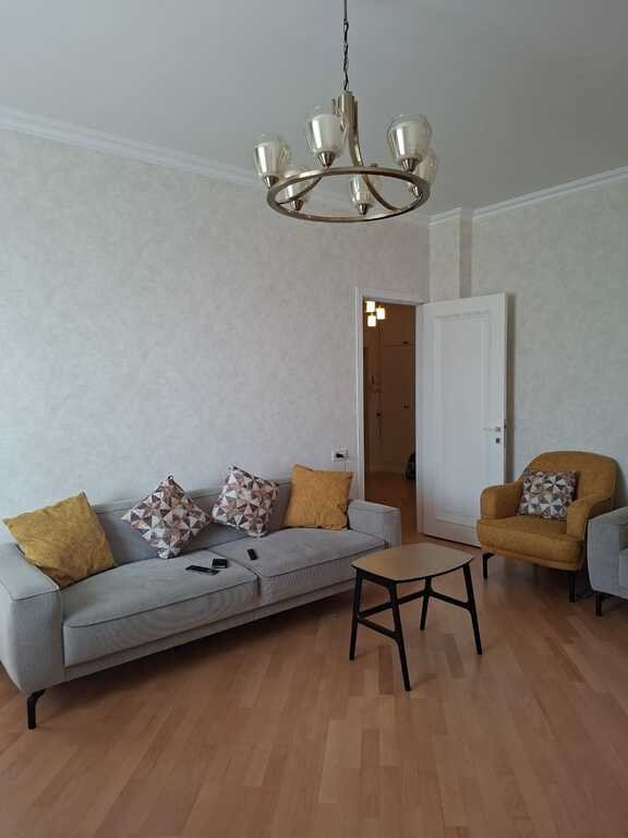 Satılır 3 otaqlı yeni tikili, 107 m², 8 noyabr-1