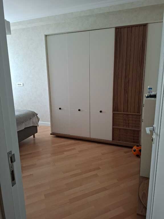 Satılır 3 otaqlı yeni tikili, 107 m², 8 noyabr-3