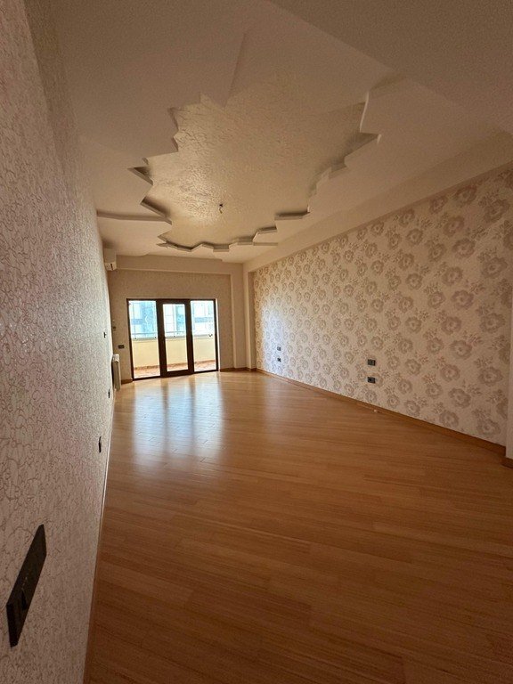 Satılır 4 otaqlı yeni tikili, 316 m², 28 May m.-6