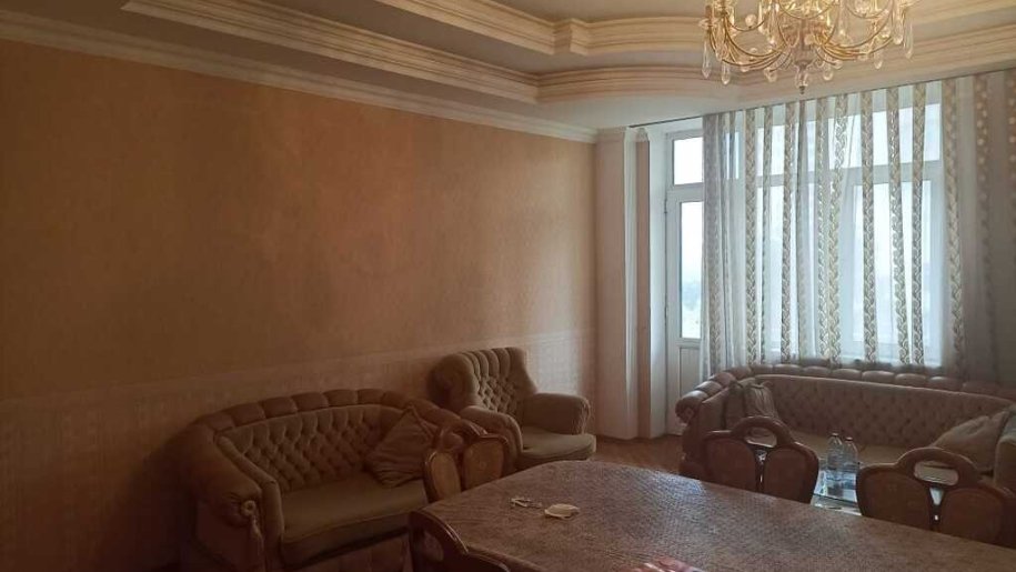 Satılır 3 otaqlı yeni tikili, 157 m², 8 noyabr-1
