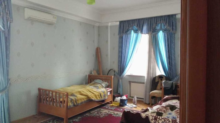 Satılır 3 otaqlı yeni tikili, 157 m², 8 noyabr-4
