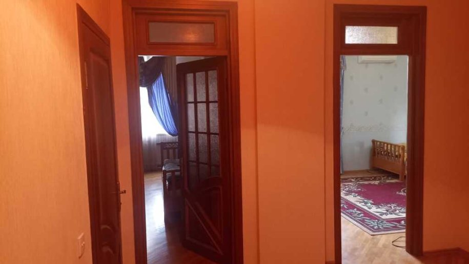 Satılır 3 otaqlı yeni tikili, 157 m², 8 noyabr-11