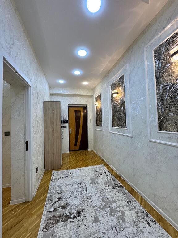 Kirayə verilir 3 otaqlı yeni tikili, 70 m², Elmlər Akademiyası m.-12