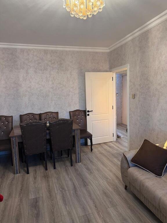 Satılır 2 otaqlı köhnə tikili, 60 m², Yeni Suraxanı-2