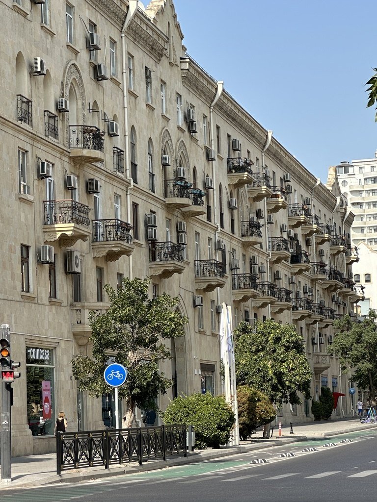 Satılır 2 otaqlı köhnə tikili, 60 m², 28 May m.-3