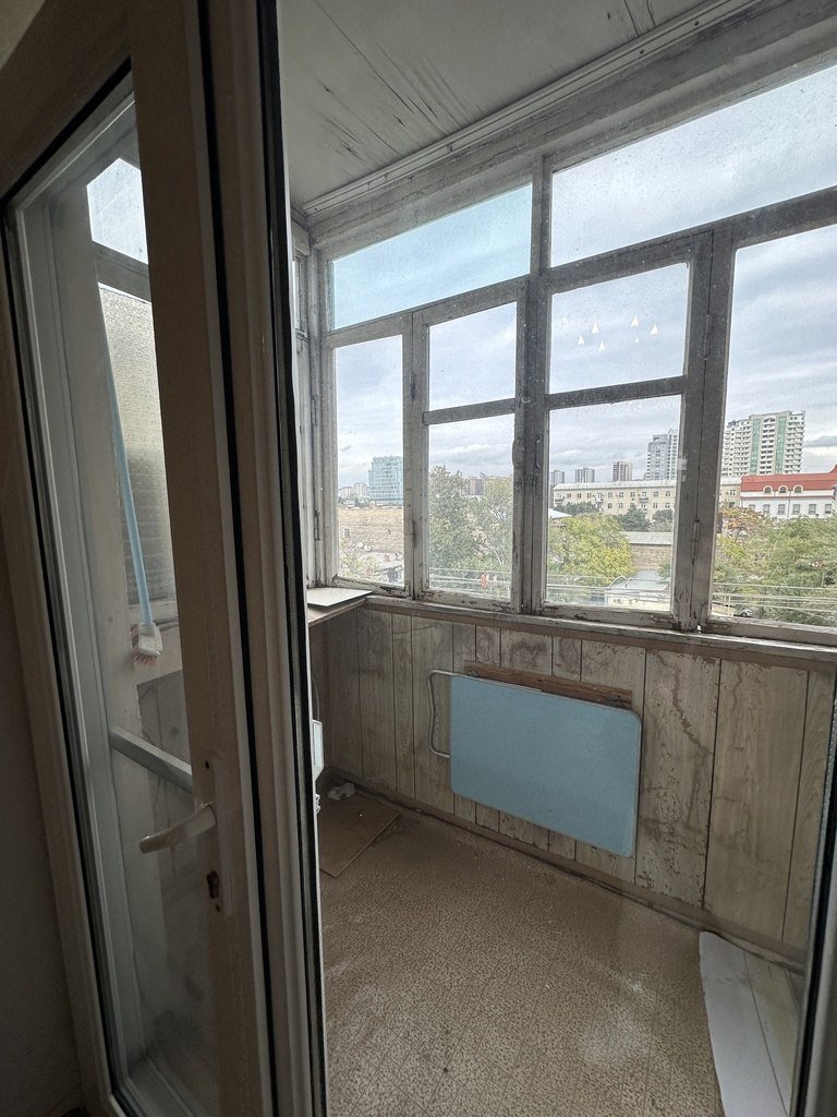 Satılır 2 otaqlı köhnə tikili, 60 m², 28 May m.-15