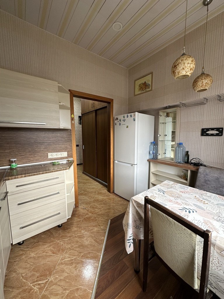 Satılır 2 otaqlı köhnə tikili, 60 m², 28 May m.-21