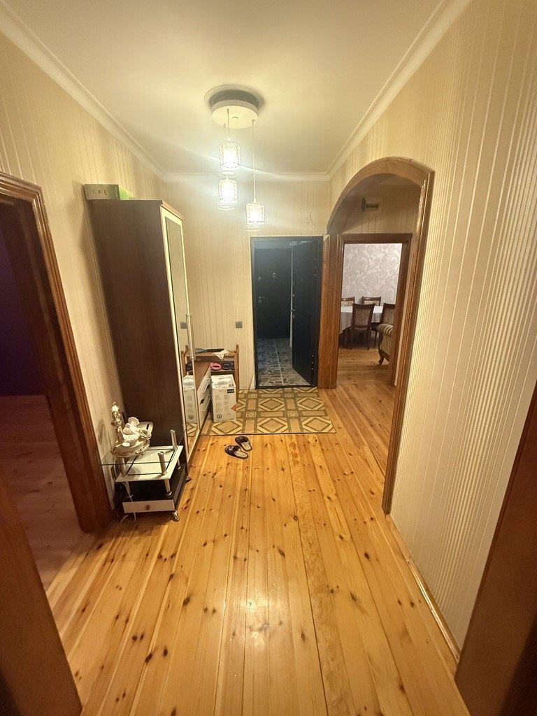 Kirayə verilir 4 otaqlı köhnə tikili, 120 m², Həzi Aslanov m.-16