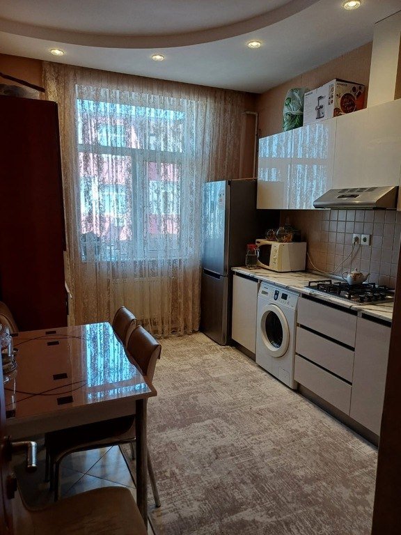 Satılır 3 otaqlı yeni tikili, 95 m², İnşaatçılar m.-2