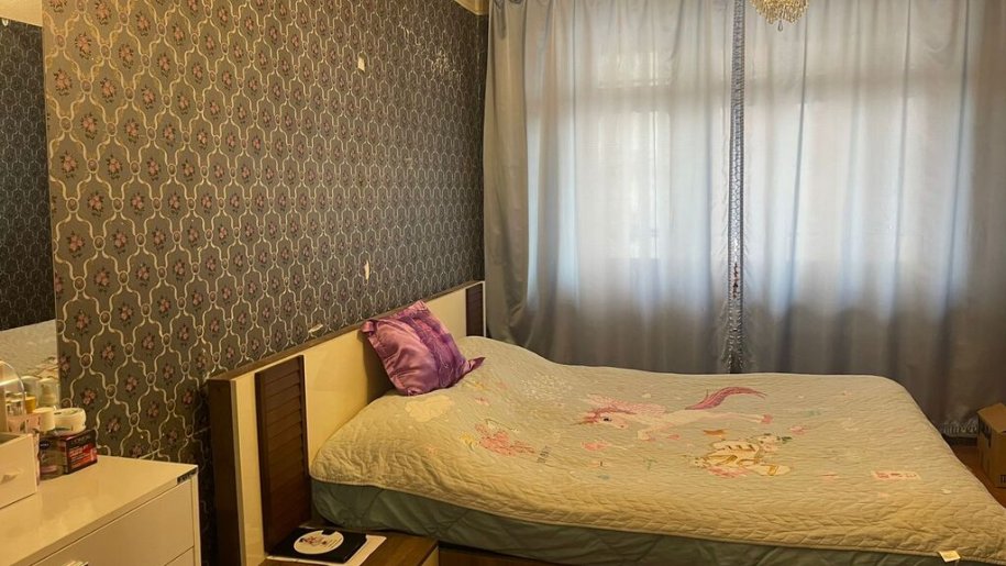 Satılır 4 otaqlı köhnə tikili, 110 m², Həzi Aslanov m.-1