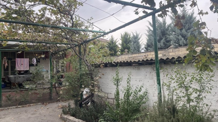 9 sot torpaq satılır, Xəzər-3