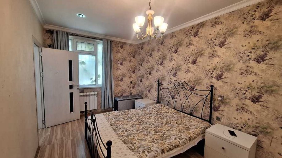 Kirayə verilir 2 otaqlı köhnə tikili, 55 m², Elmlər Akademiyası m.-2