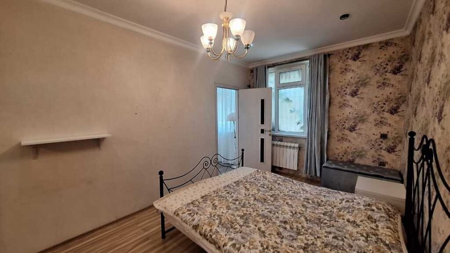 Kirayə verilir 2 otaqlı köhnə tikili, 55 m², Elmlər Akademiyası m.-12