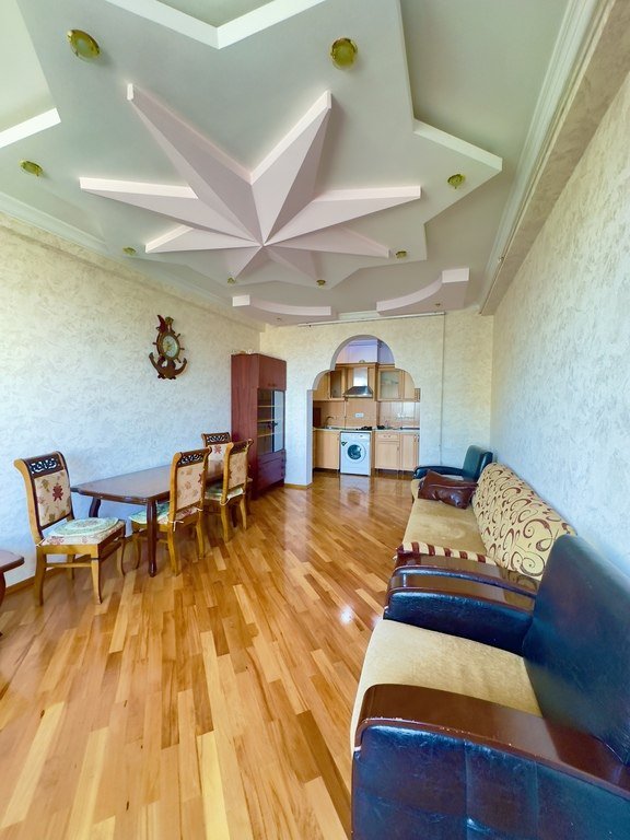 Kirayə verilir 3 otaqlı yeni tikili, 90 m², 8 noyabr-1