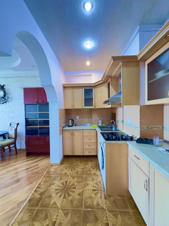 Kirayə verilir 3 otaqlı yeni tikili, 90 m², 8 noyabr-3