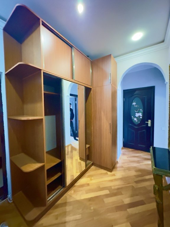 Kirayə verilir 3 otaqlı yeni tikili, 90 m², 8 noyabr-13