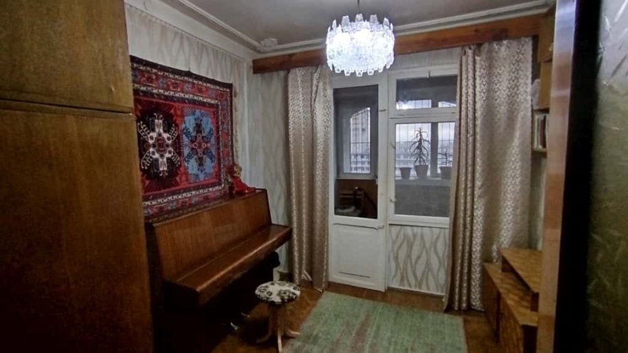 Satılır 4 otaqlı köhnə tikili, 100 m², Neftçilər m.-16